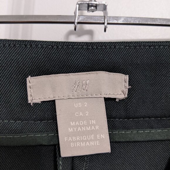 H&M Dark Green Suit Set (Blazer / Pants) - Picture 4 of 5